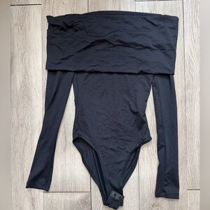 Zara black off shoulders black body S